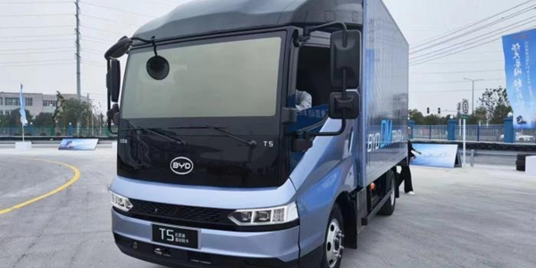 BYD's First T5 Hybrid Light Truck  